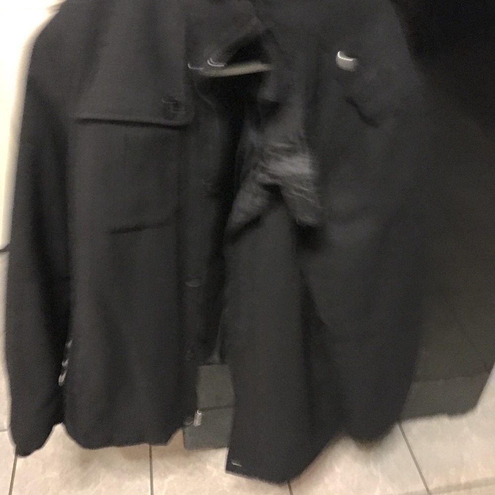 Very sharp “Helix” Brand Peacoat